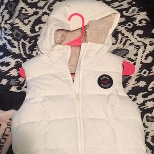 White Puffy Sherpa Hollister Vest